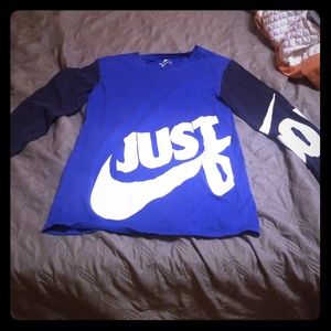 Nike long sleeve shirt